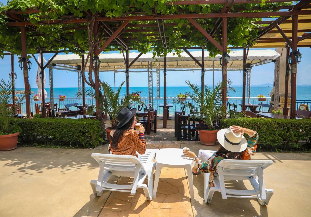 Petrov Family Hotel Nesebar Exterior foto